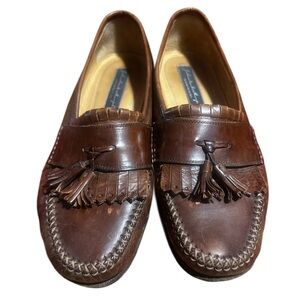 Vintage 90s Brown leather loafers with tassels size 8 men’s